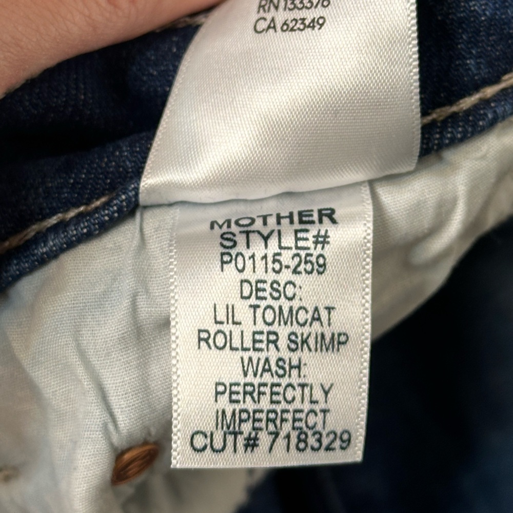 NWT Sz 28 Mother Lil The Tomcat Roller Skimp in Perfectly Imperfect wide leg - Picture 14 of 15